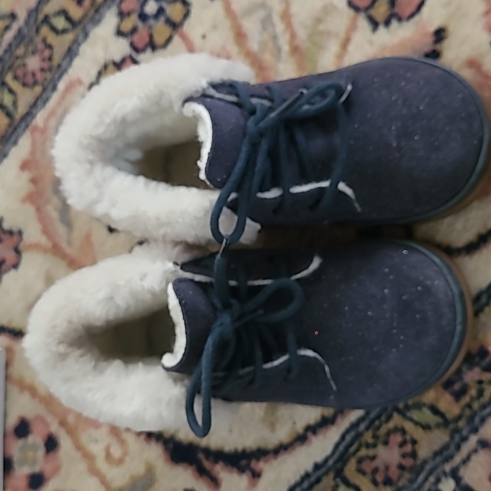 Cozy Kids Shoes with shearling Fur Lining
